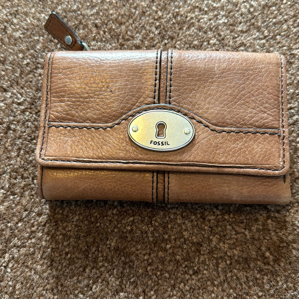 Fossil wallet